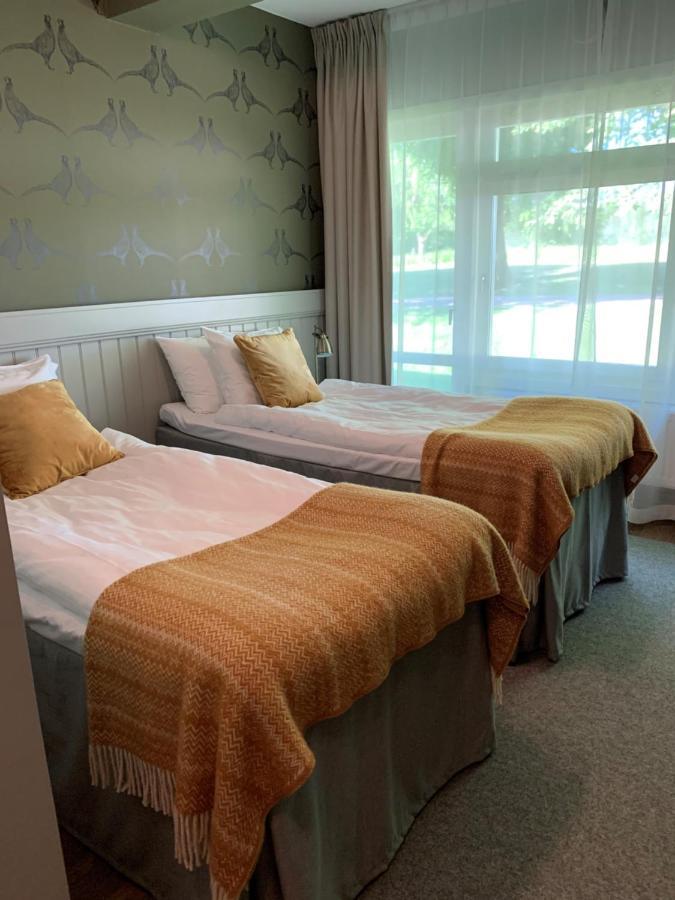 Oester Malma Hotel Marieberg  Екстериор снимка
